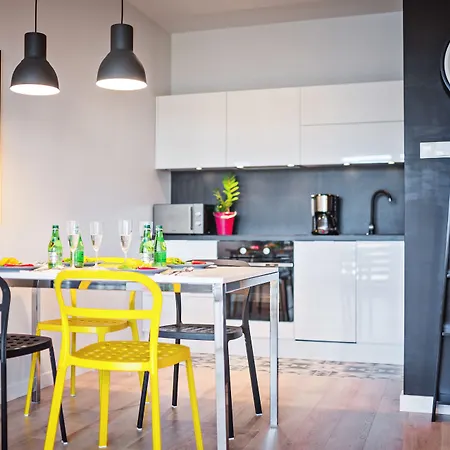 Homely Place Poznań