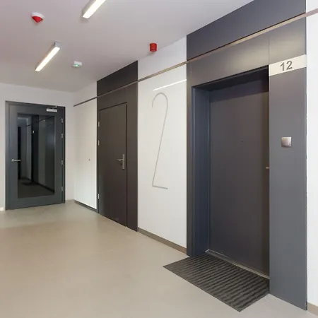 Homely Place 3* Poznań