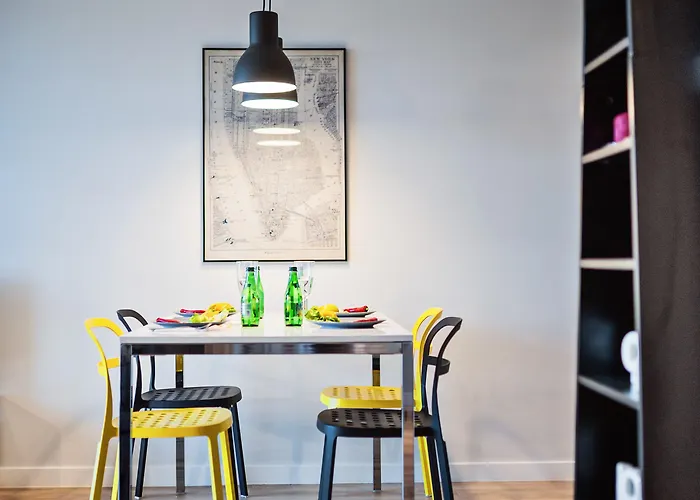 Hotel Homely Place 3*