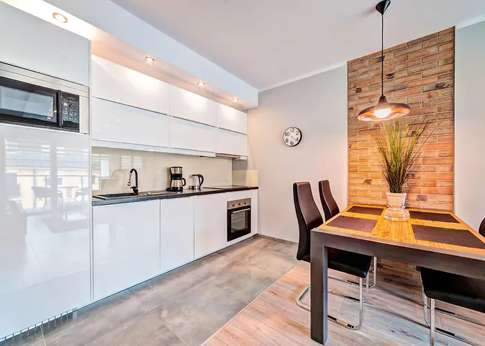 Homely Place Hotel 3*