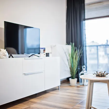 Hotel Homely Place Poznan