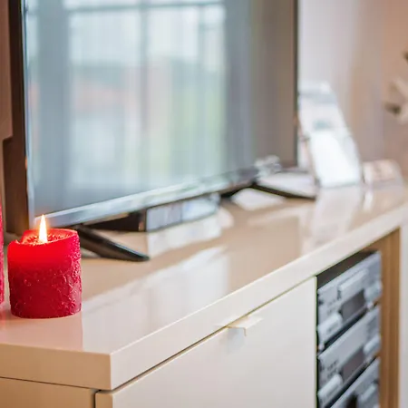 Homely Place Hotel Poznan