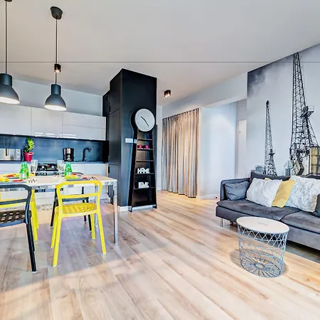 Hotel Homely Place Poznan