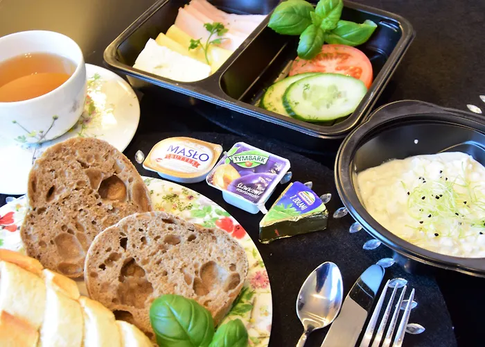 Homely Place 3* Poznań